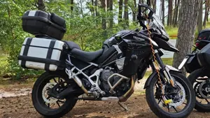 Triumph Tiger 1200 GT Explorer (2022 - 23)  (2)
