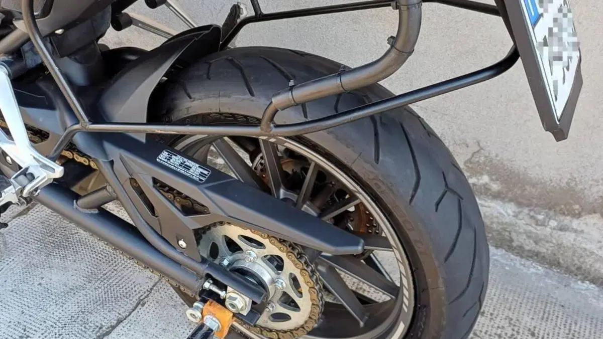 Benelli TRK 502 (2021 - 25)  (2)