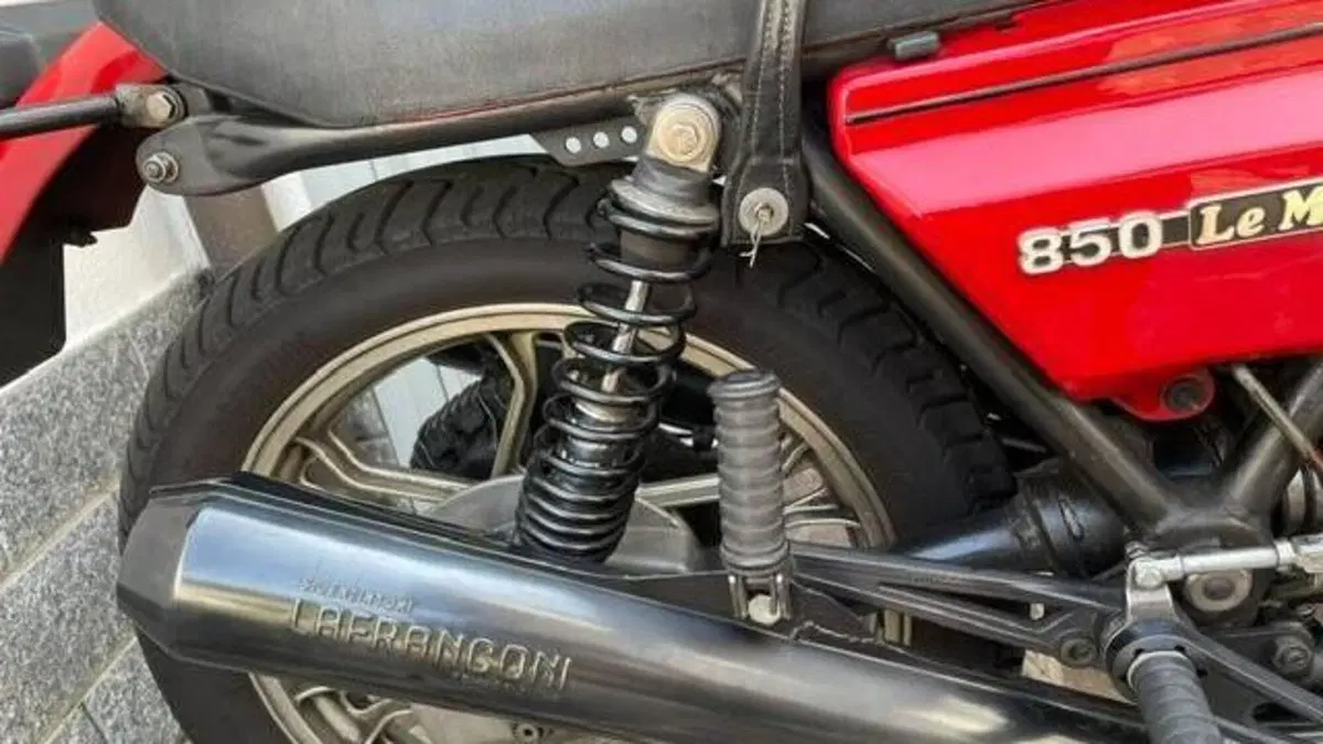Moto Guzzi   (3)