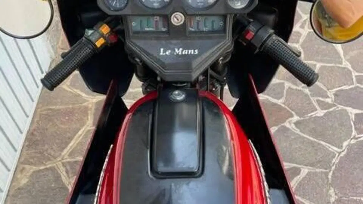 Moto Guzzi   (4)