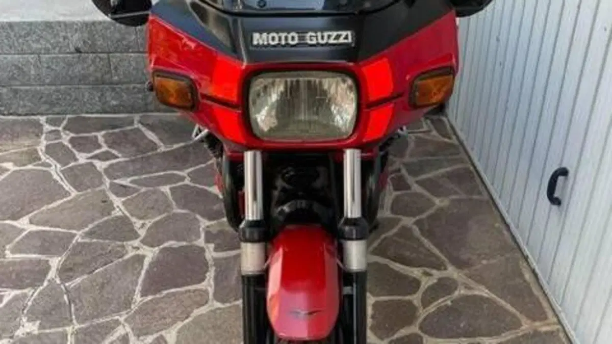 Moto Guzzi   (6)