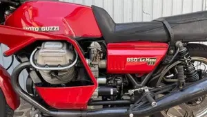 Moto Guzzi   (8)
