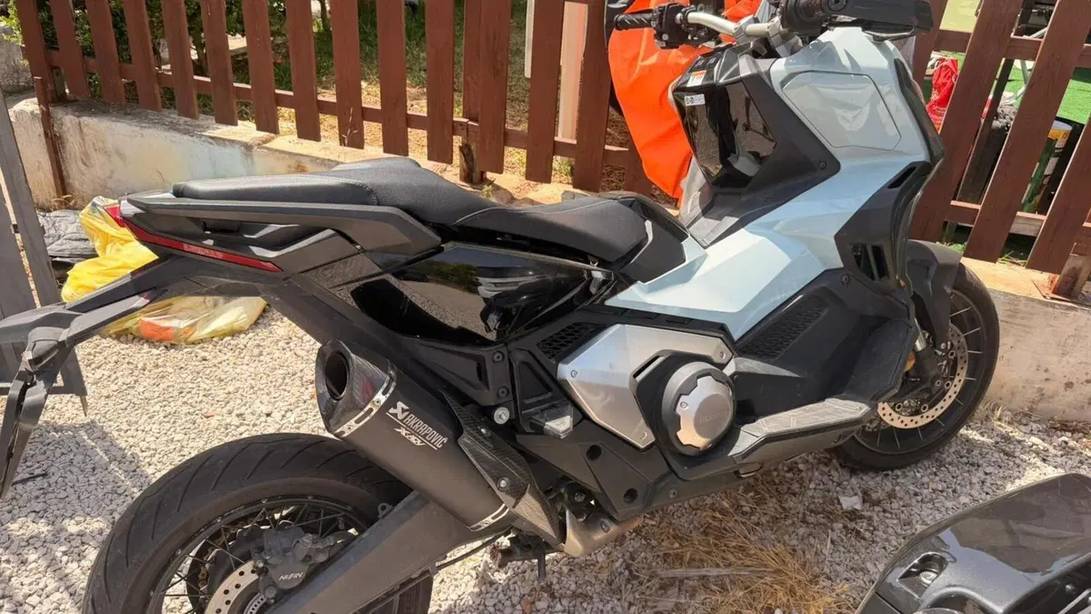 Honda X-ADV 750 DCT (2021 - 24)  (2)
