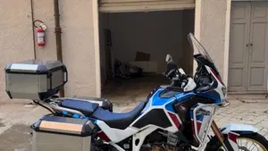 Honda Africa Twin CRF 1100L (2020 - 21)  (2)