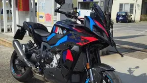 Bmw M 1000 XR (2024 - 27)  (5)