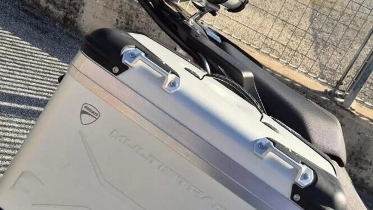 Ducati Multistrada 1200 Enduro Pro (2017 - 18)  (10)