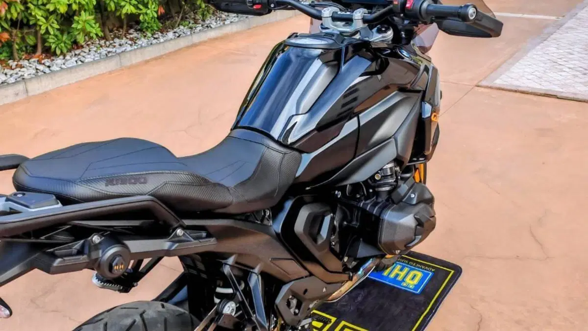 Bmw R 1300 GS Triple Black (2023 - 26)  (4)