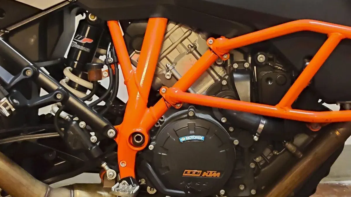 KTM 1090 Adventure R (2017 - 19)  (4)