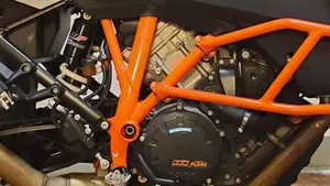 KTM 1090 Adventure R (2017 - 19)  (4)