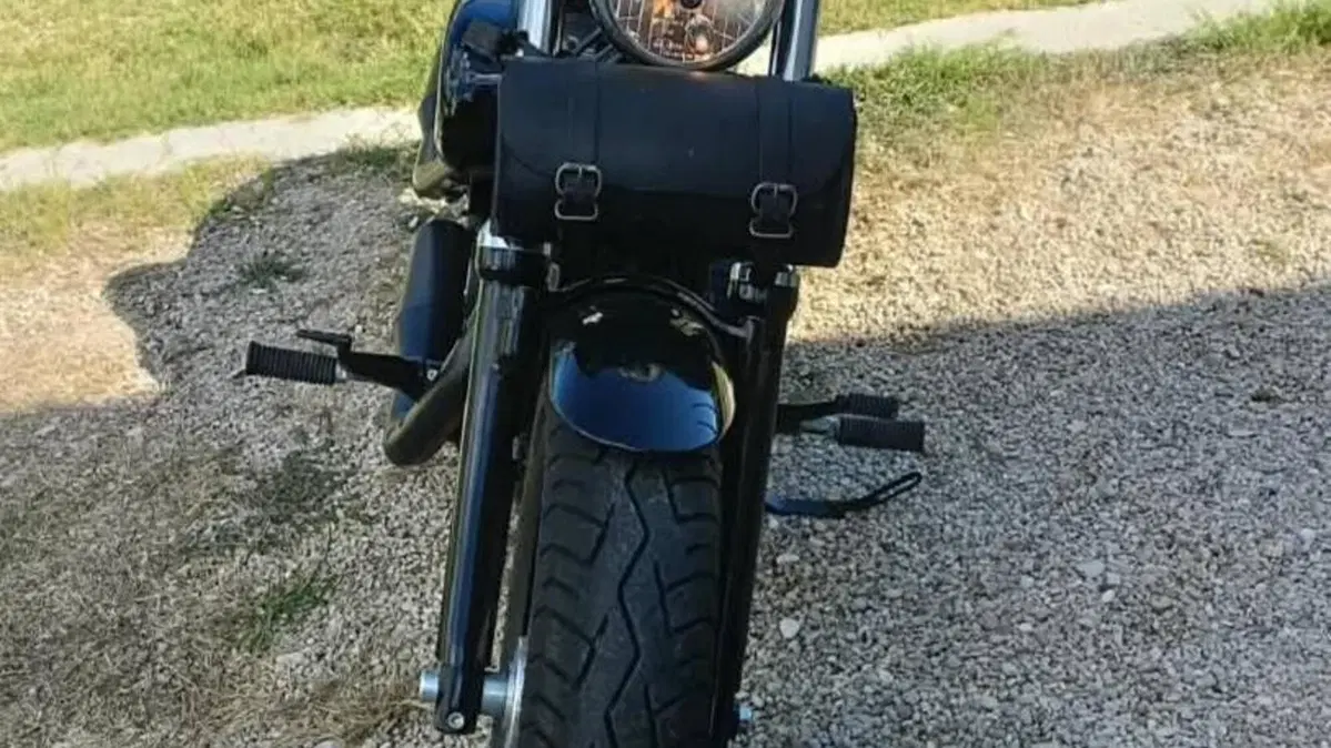 Harley-Davidson 1200 Forty-Eight (2010 - 15)  (3)