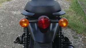Royal Enfield HNTR 350 (2022 - 26)  (6)