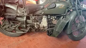 Moto Guzzi   (6)