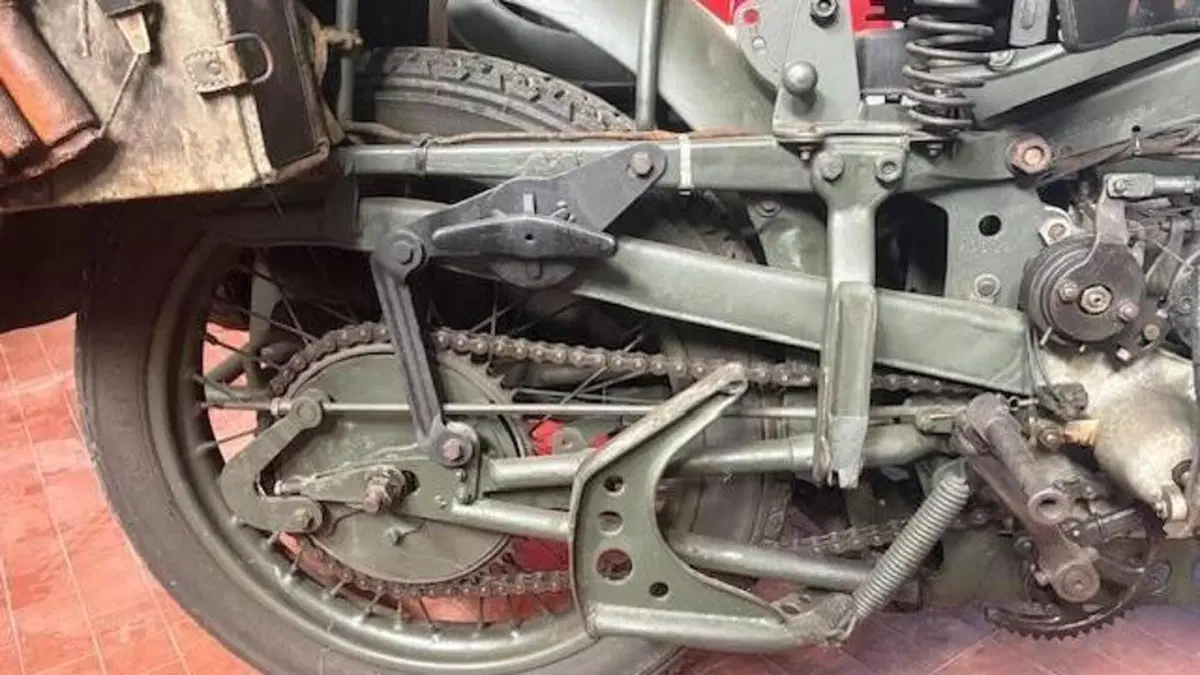 Moto Guzzi   (7)