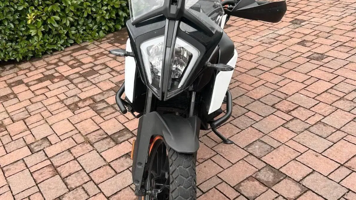 KTM 390 Adventure (2020)  (2)