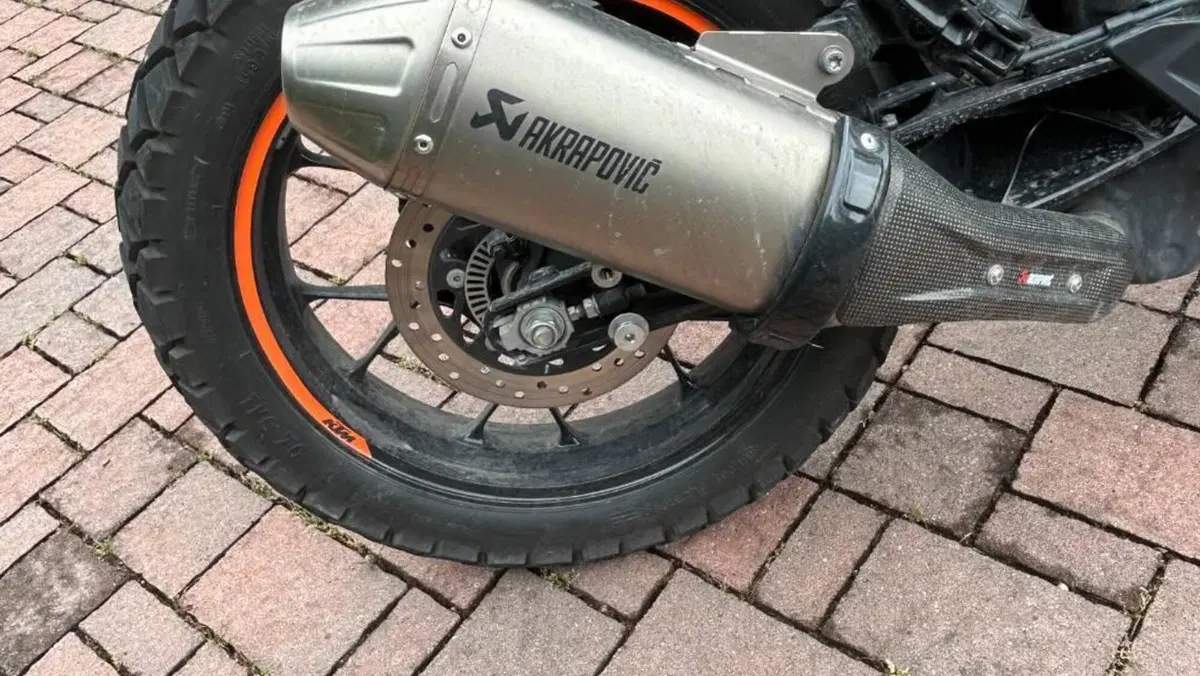 KTM 390 Adventure (2020)  (4)