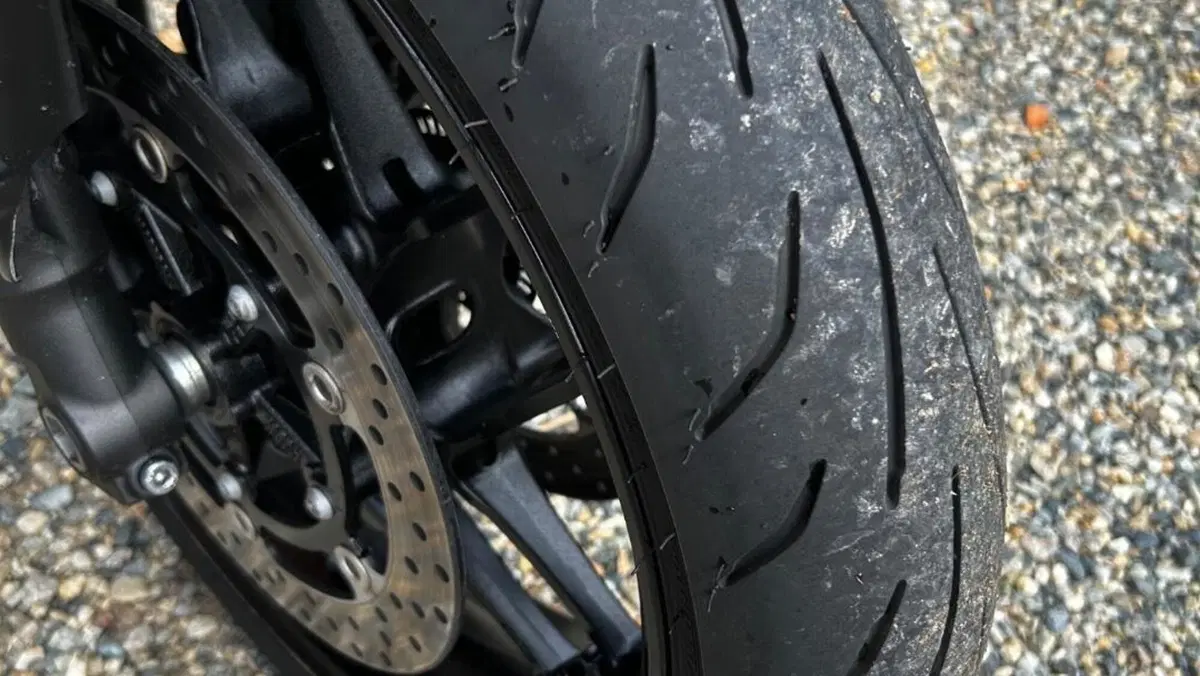 Yamaha MT-09 (2021 - 23)  (6)