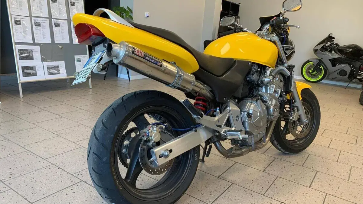 Honda Hornet 600 (1998 - 00)  (3)