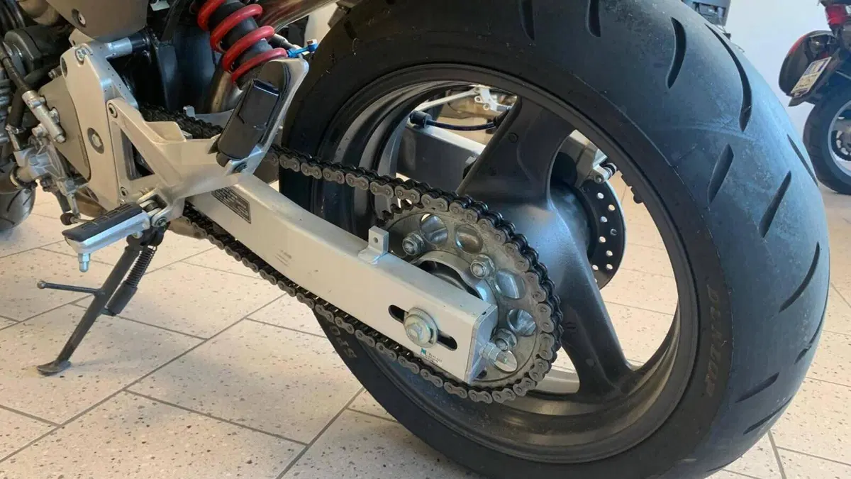 Honda Hornet 600 (1998 - 00)  (12)