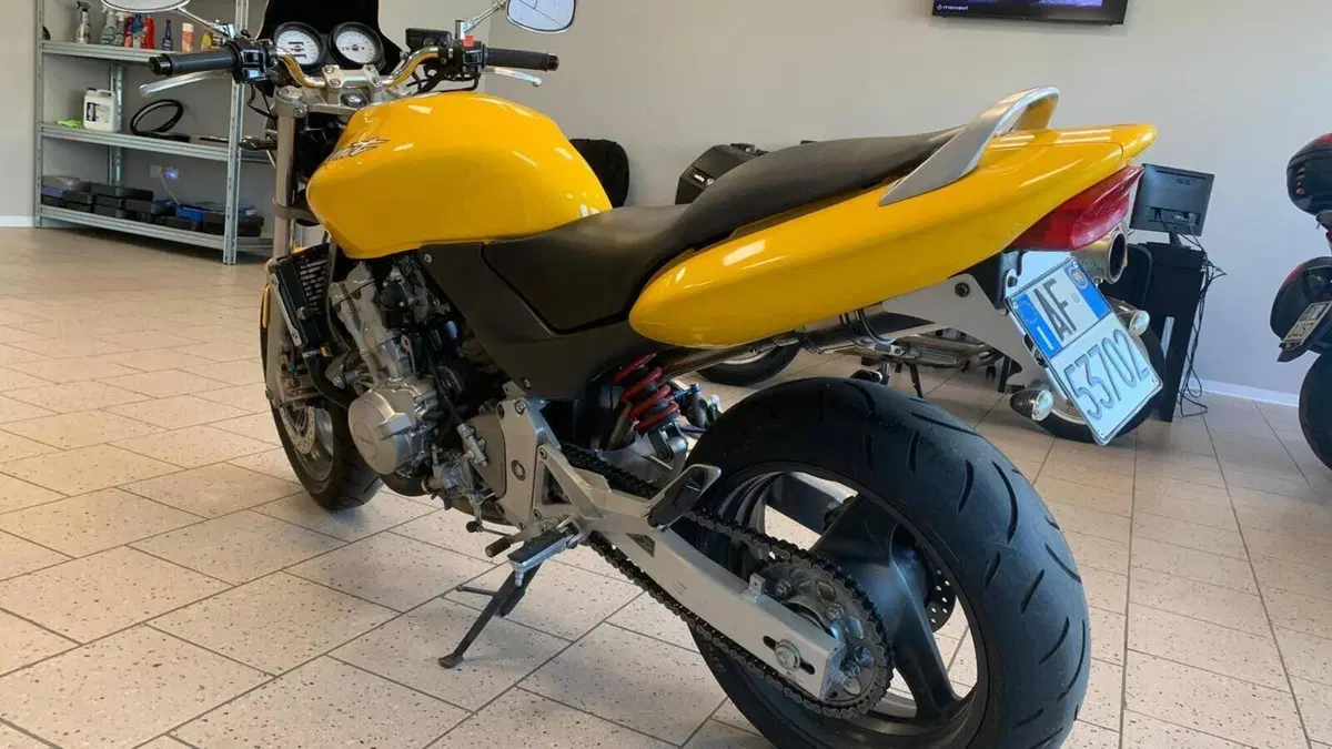 Honda Hornet 600 (1998 - 00)  (4)