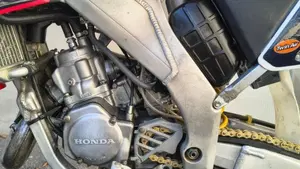 Honda CR 125 R (2000 - 02)  (5)