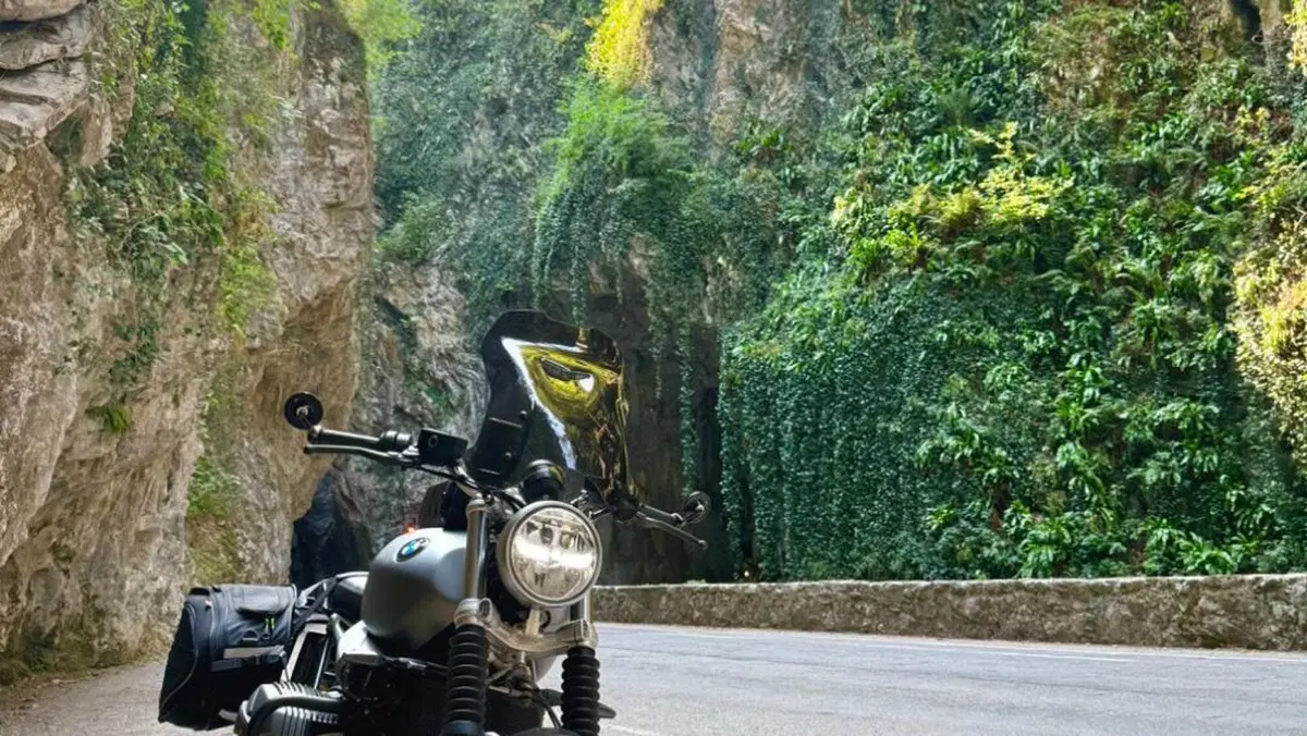 Bmw R nineT Scrambler (2021 - 24)  (2)