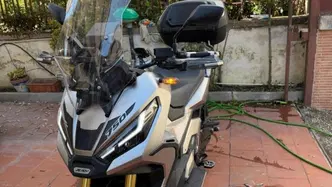 Honda X-ADV 750 DCT (2021 - 24) usata