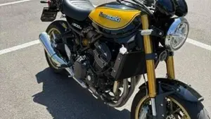 Kawasaki Z 900 RS (2022 - 25)  (2)