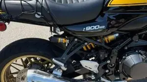 Kawasaki Z 900 RS (2022 - 25)  (3)