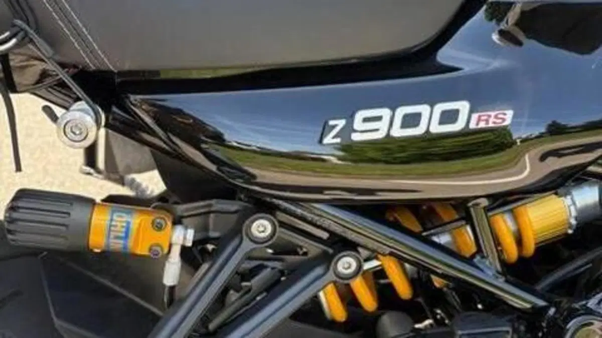 Kawasaki Z 900 RS (2022 - 25)  (4)