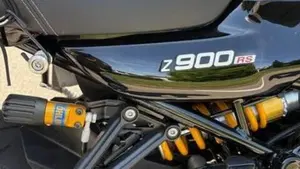 Kawasaki Z 900 RS (2022 - 25)  (4)