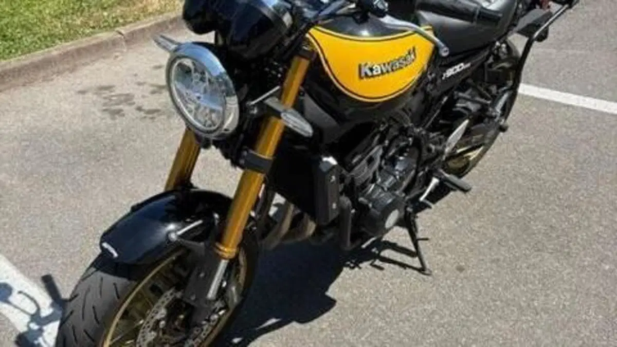 Kawasaki Z 900 RS (2022 - 25)  (6)