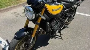 Kawasaki Z 900 RS (2022 - 25)  (6)