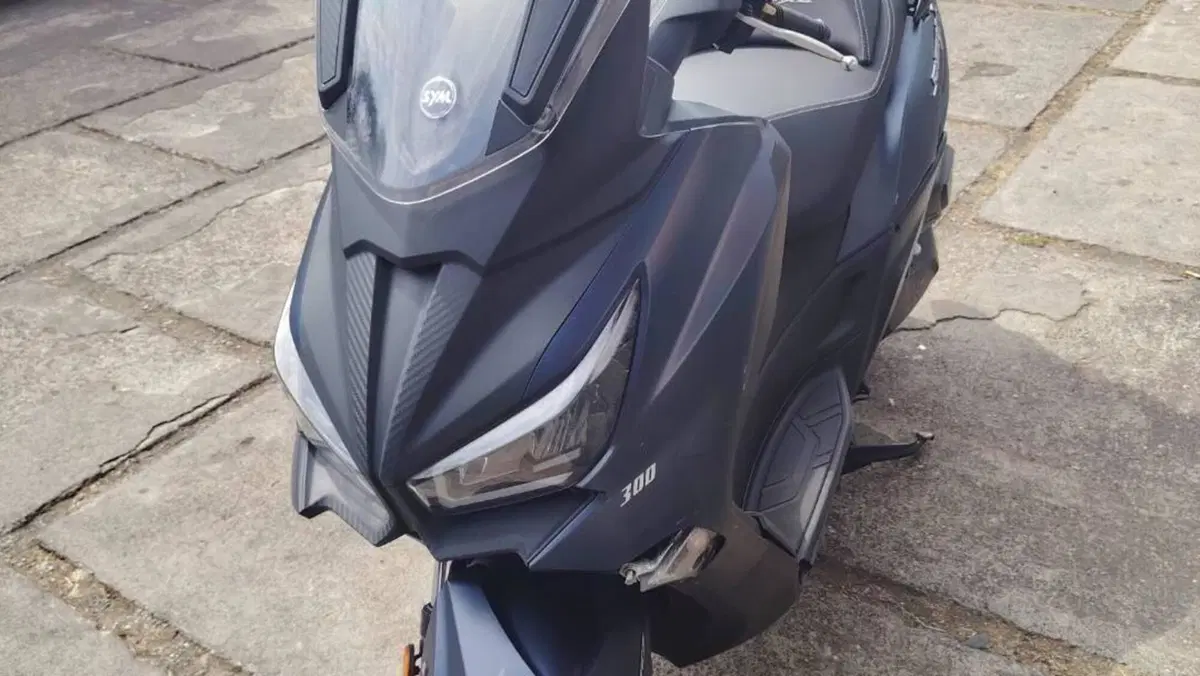 Sym Joymax 300 Z+ (2021 - 24)  (2)