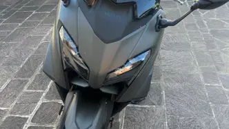 Yamaha T-Max 560 (2025 - 26) usata