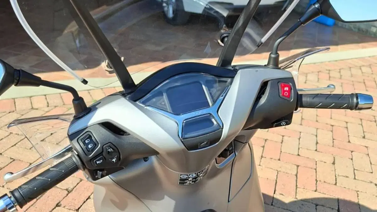 Honda SH 350 Sport (2021 - 24)  (5)