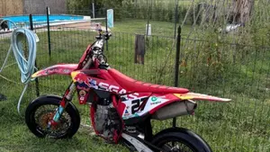 GASGAS MC 450 F (2021)  (2)