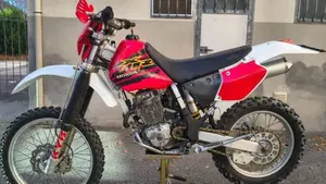 Honda XR 250 R (1992 - 02)  (2)
