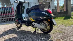 Vespa Sprint 50 Racing Sixties (2021 - 22)  (4)