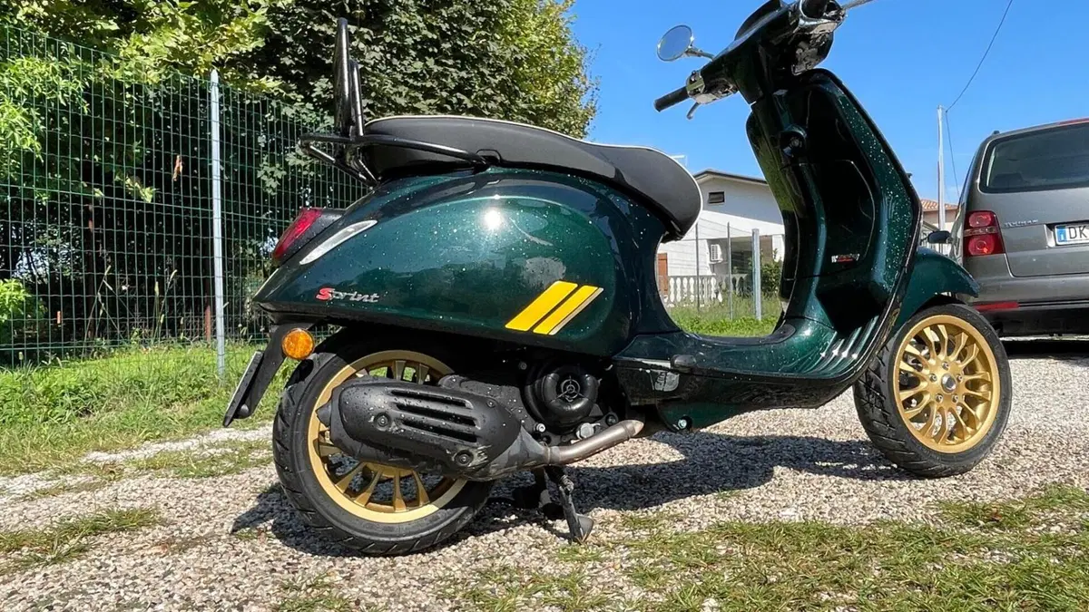 Vespa Sprint 50 Racing Sixties (2021 - 22)  (5)