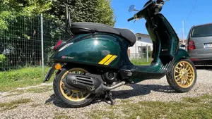 Vespa Sprint 50 Racing Sixties (2021 - 22)  (5)