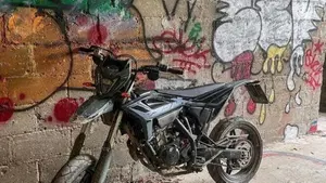Betamotor RR 125 4T Enduro R (2024 - 26)  (3)