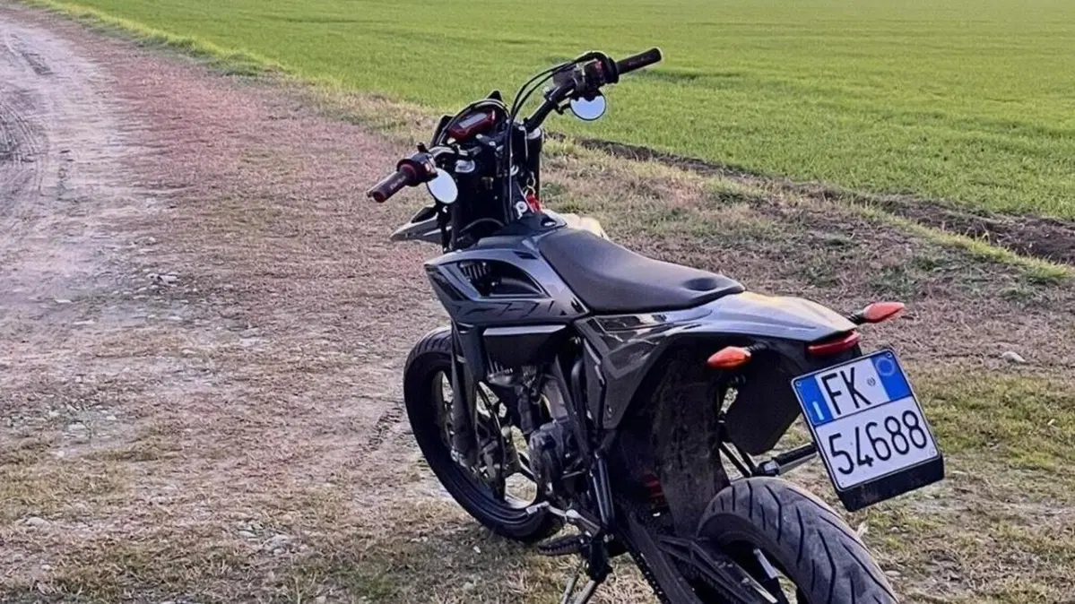 Betamotor RR 125 4T Enduro R (2024 - 26)  (4)