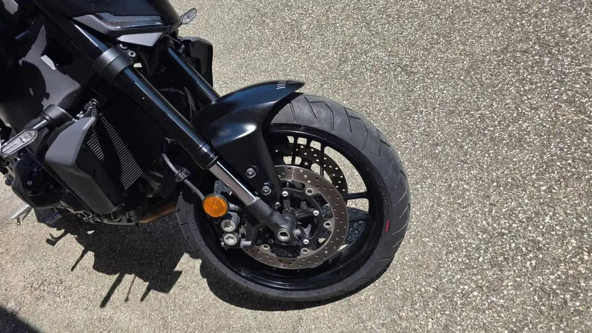 Yamaha MT-09 (2024 - 26)  (2)