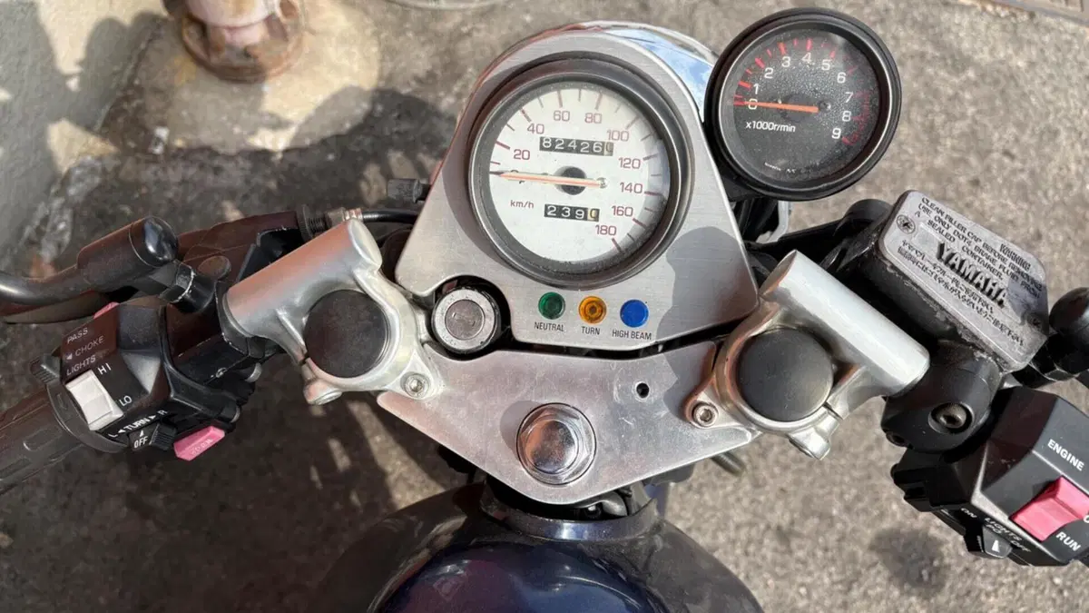 Yamaha   (3)