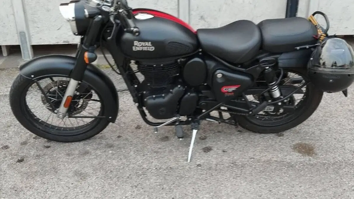 Royal Enfield Classic 350 (2021 - 26) 