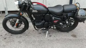 Royal Enfield Classic 350 (2021 - 26) 