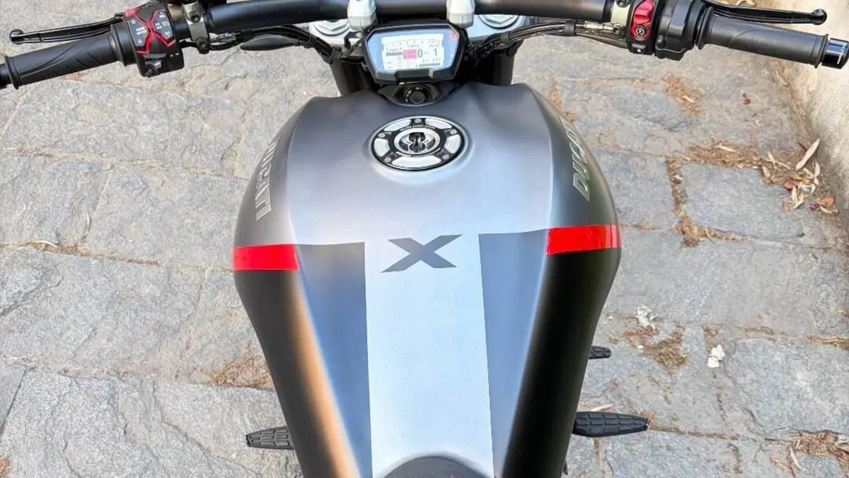 Ducati XDiavel 1262 Black Star (2021)  (16)