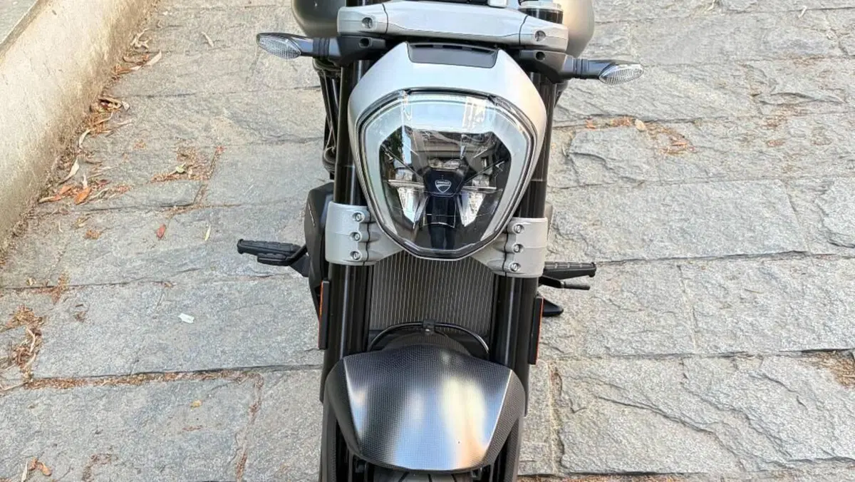 Ducati XDiavel 1262 Black Star (2021)  (4)