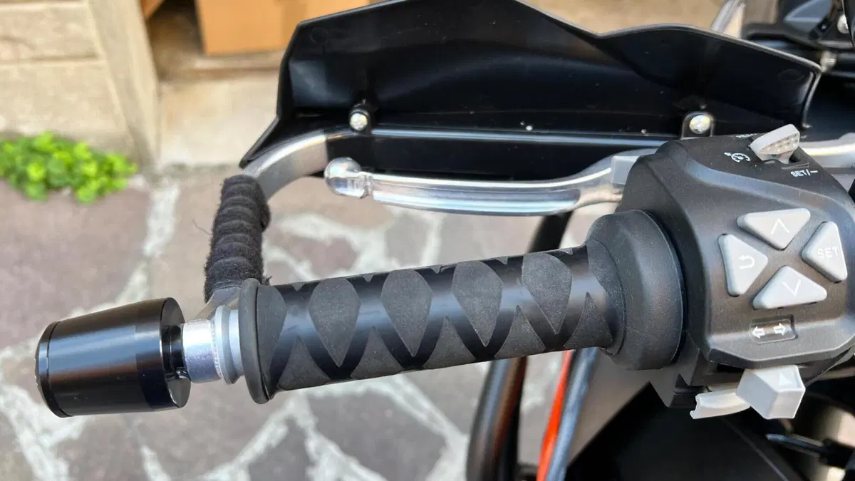 KTM 890 Adventure (2023 - 26)  (8)
