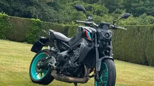 Yamaha MT-09 (2021 - 23)  (3)